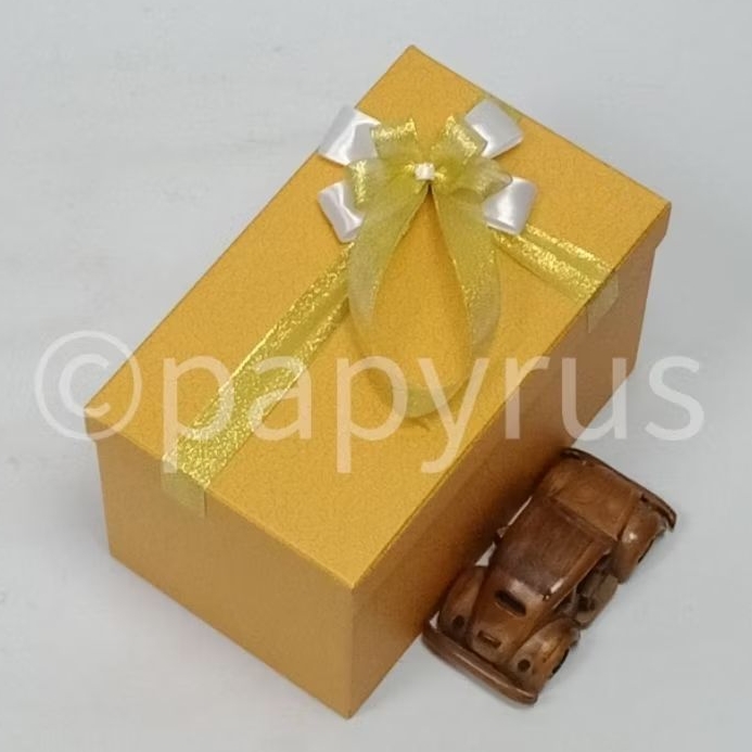 

PAPYRUS 15x25 Tinggi 15cm Kotak Kado Gift Box Hadiah V1