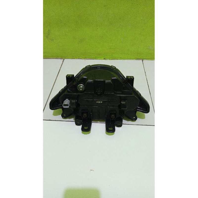 Reflektor Lampu depan Suzuki GSX R150