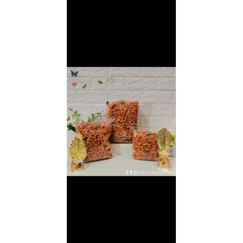 

makaroni pedas daun jeruk