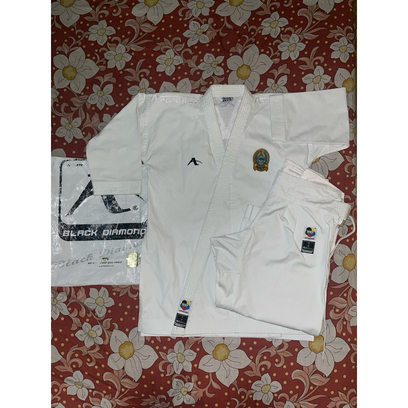 Karate-gi Kata Arawaza Black diamond second