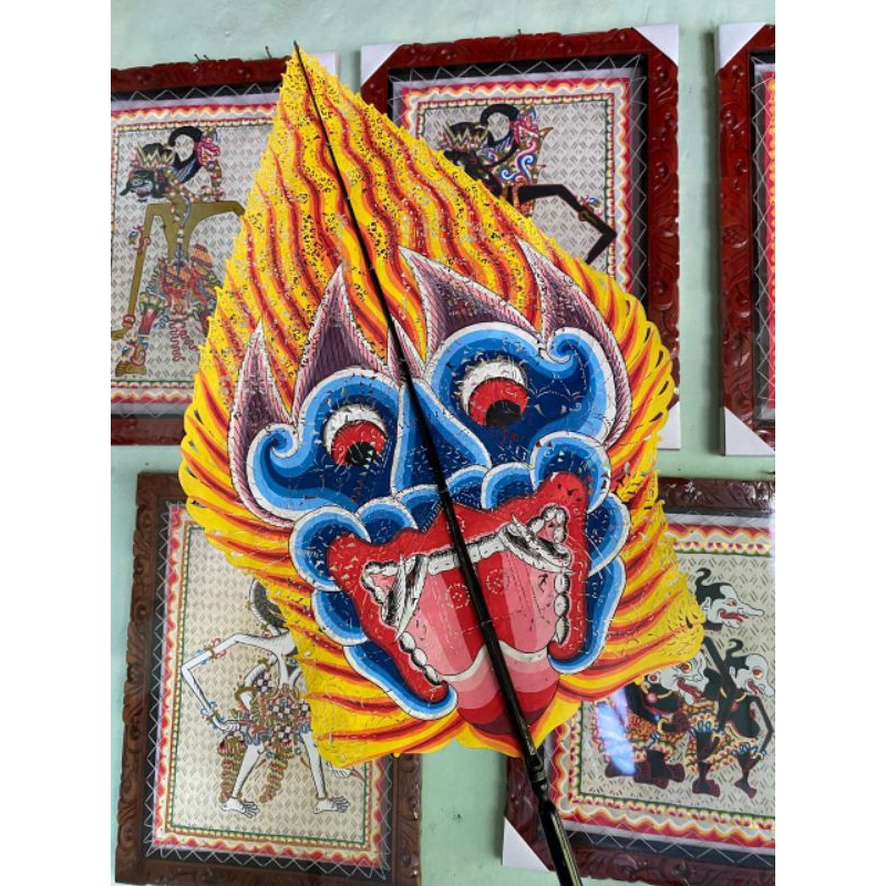 Handicraftyogyakarta| gunungan kayon/wayang kulit asli/bahan kulit kerbau tebal ukuran standar penta