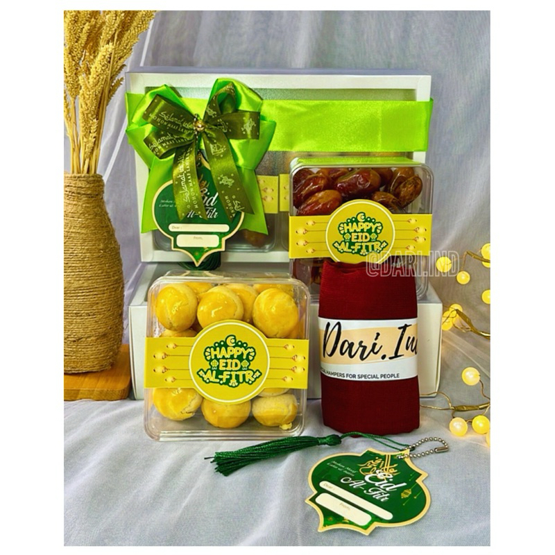 

Gift Set Lebaran / Hampers Kue Kering / Hampers Nastar / Gift Box Hijab / Hampers Ramadhan / Paket Kue Kering Lebaran / Parcel Lebaran/ Nastar Wisman / Kurma