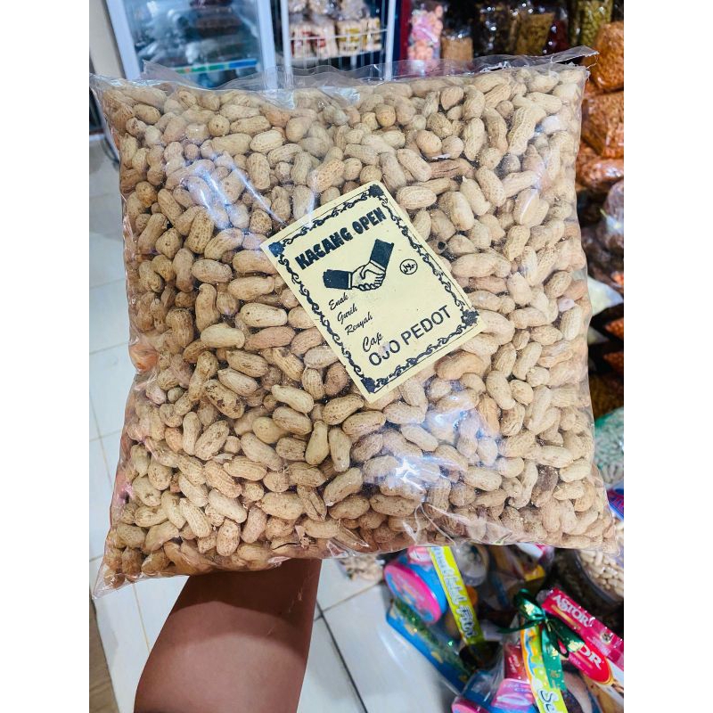 

KACANG KULIT
