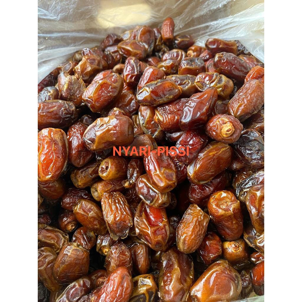 

Kurma Sayer Basah 1kg SALE !!!! cuci gudang , Kurma Madu manis legit