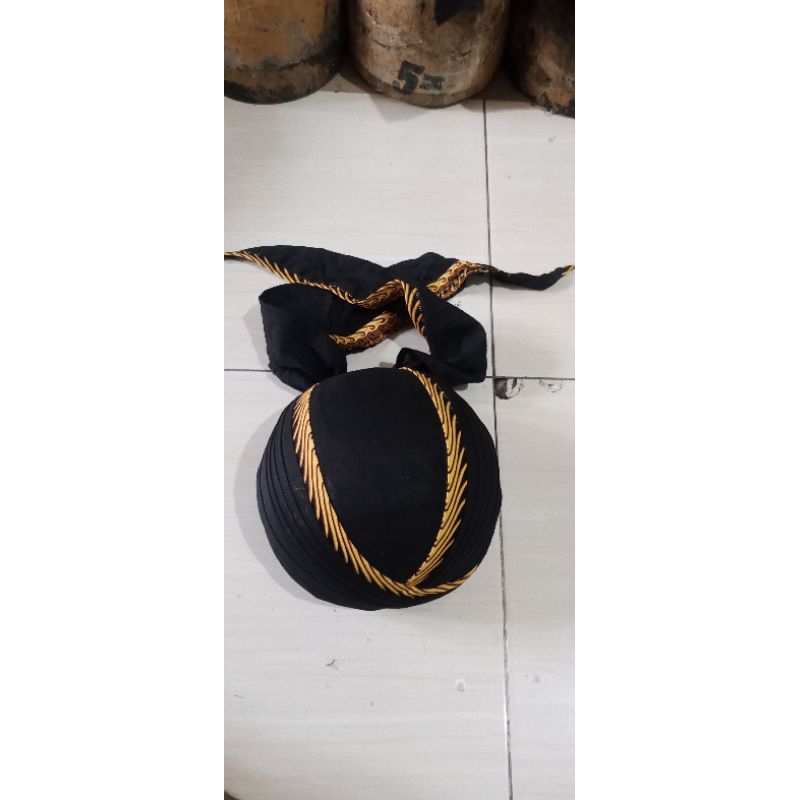 fashion pria, topi, atasan, blangkon peci sunan hitam