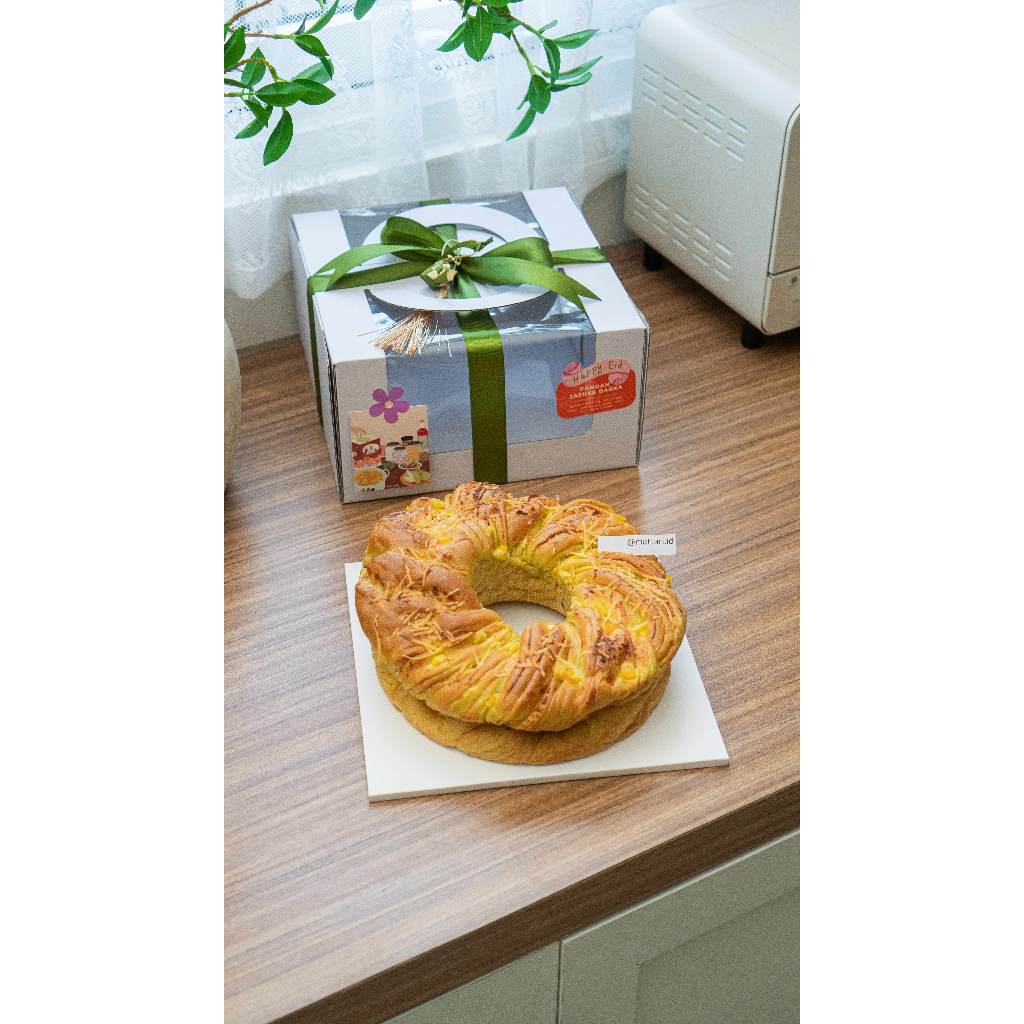 

Eid Lebaran Hampers - Pandan Jasuke Babka