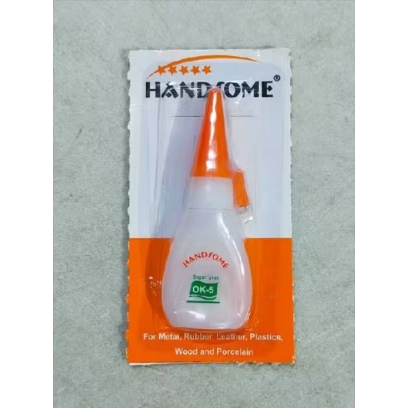

Lem cair super glue Handsome/Lem korea serbaguna original