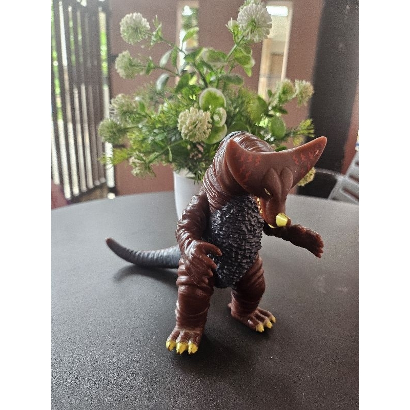 Monster ultraman Gomora