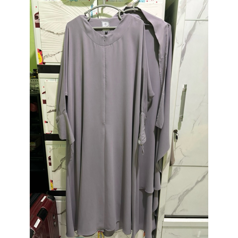 set Luna abaya xs dan Fk friday by Elmadina bahan mina warna silver lilac