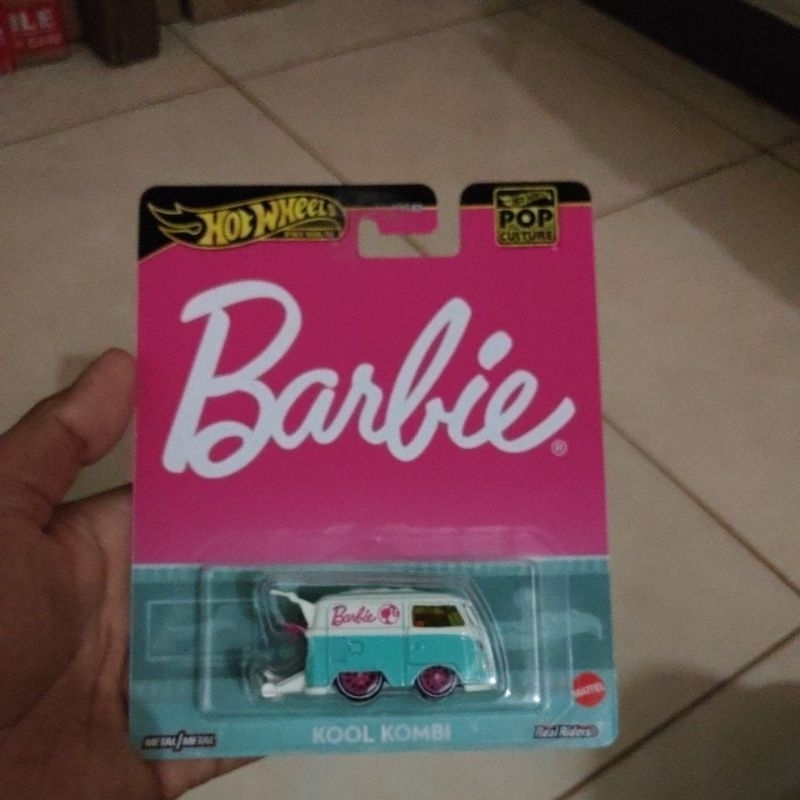 Hot Wheels Kool kombi barbie