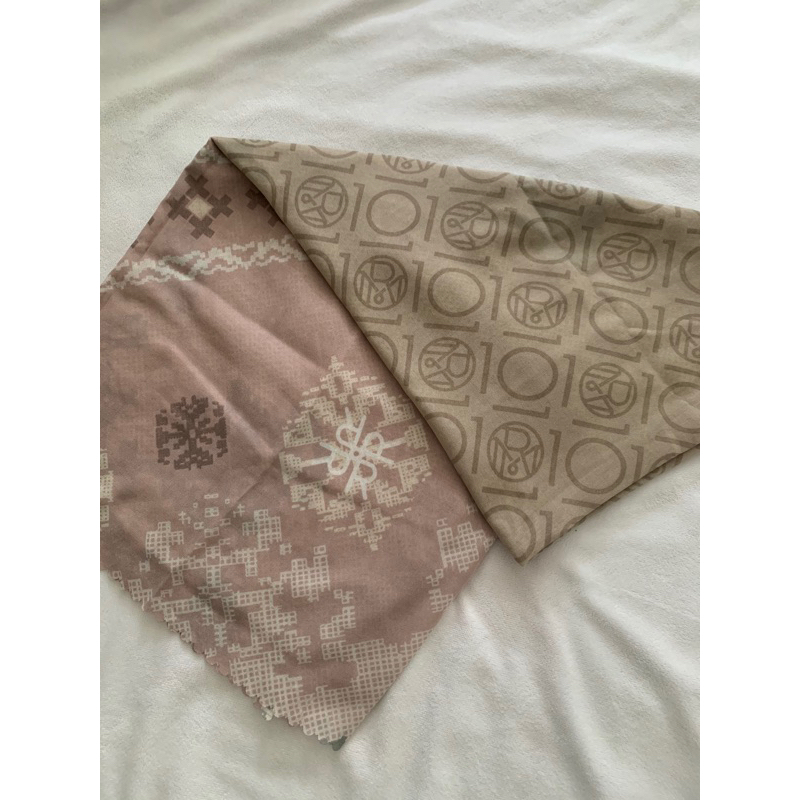 Ria Miranda signature scarf preloved