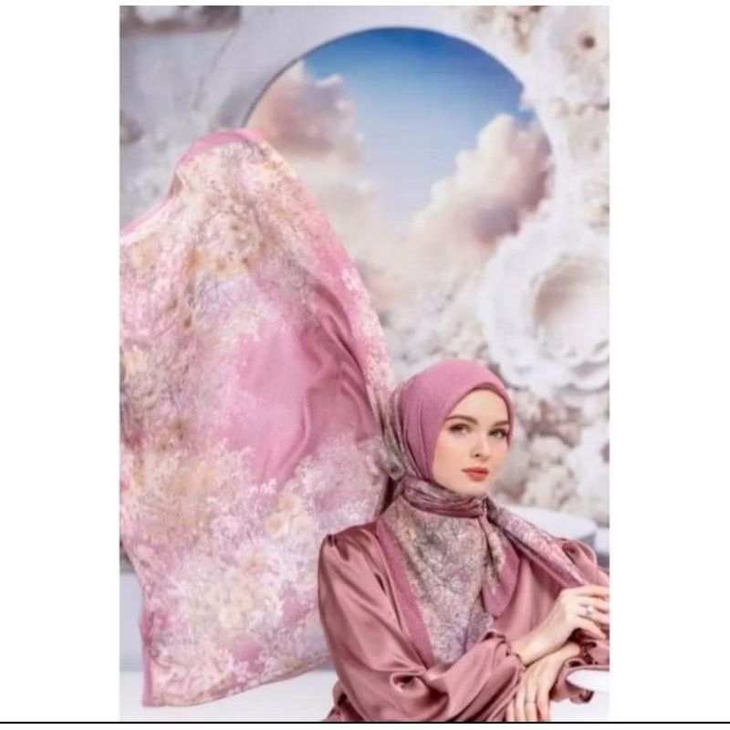 buttonscarves champ the fleur,  opuntia moss, les amities prelove