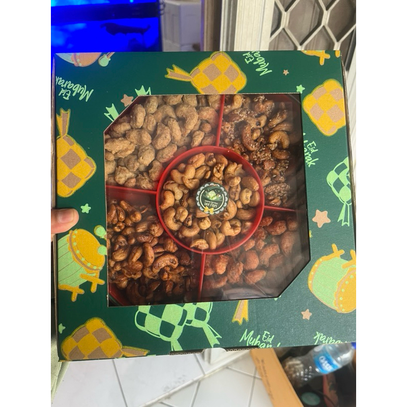 

Kacang Mede 5 Rasa 900gr