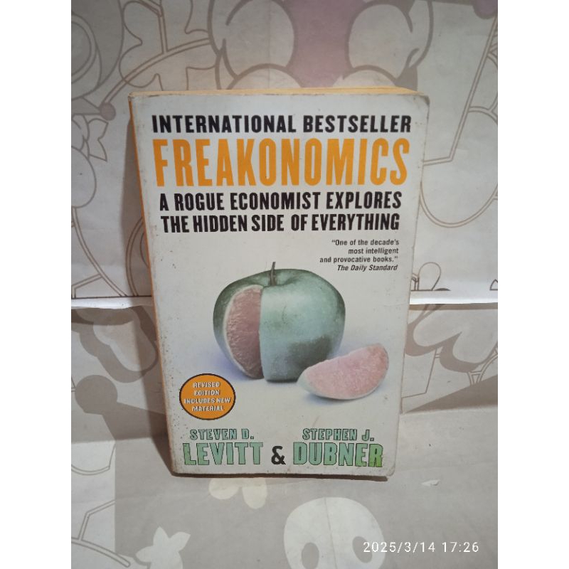 buku original import FREAKONOMICS