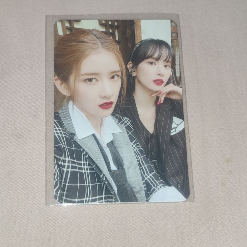 PHOTOCARD WJSN UNIT THE BLACK SEOLA EXY (3)