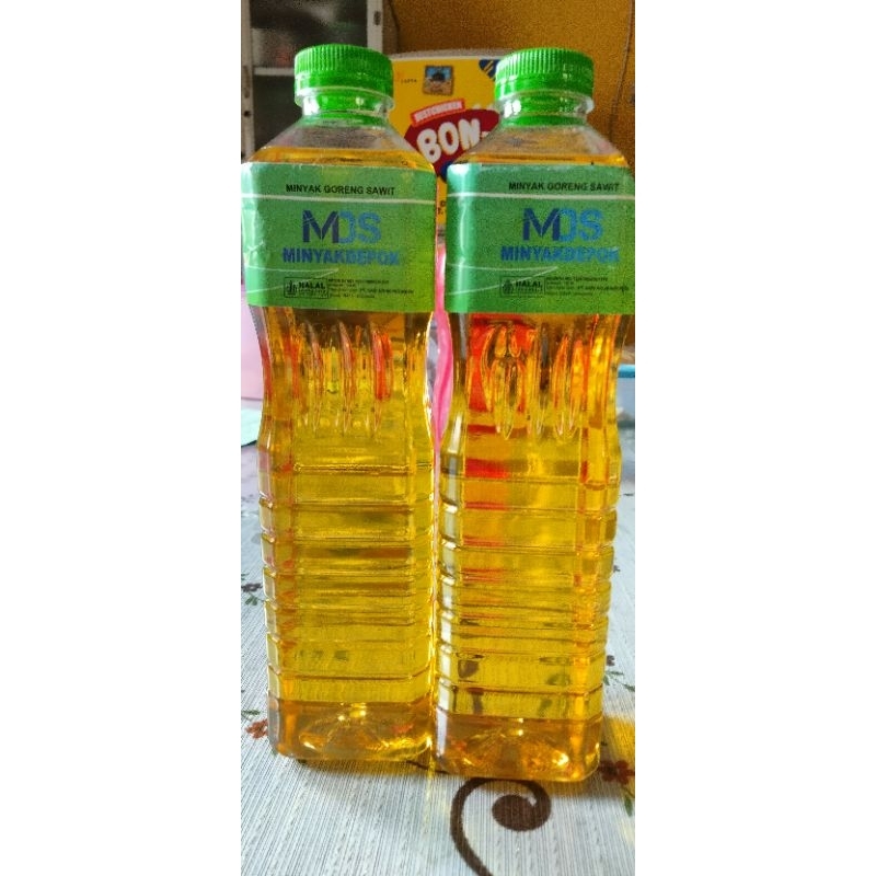 

Minyak goreng sawit isi 700 ml
