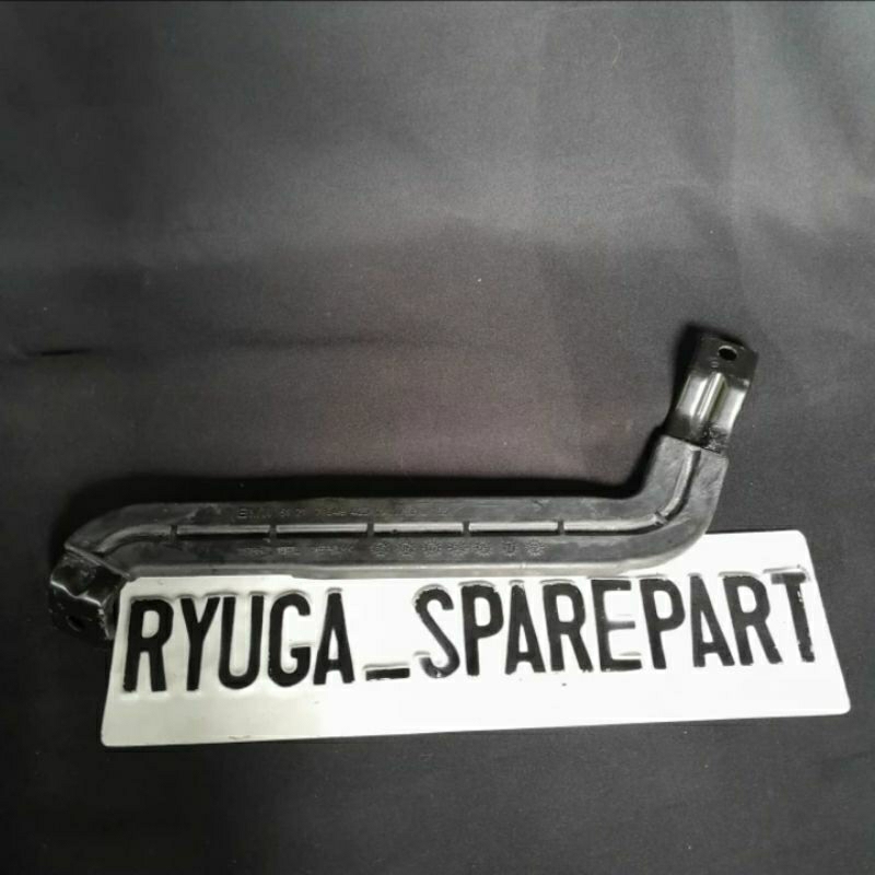bracket kuncian battery aki accu original BMW E90 7549425