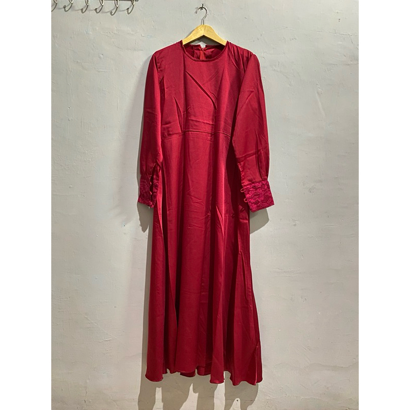 PRELOVED DRESS SATIN