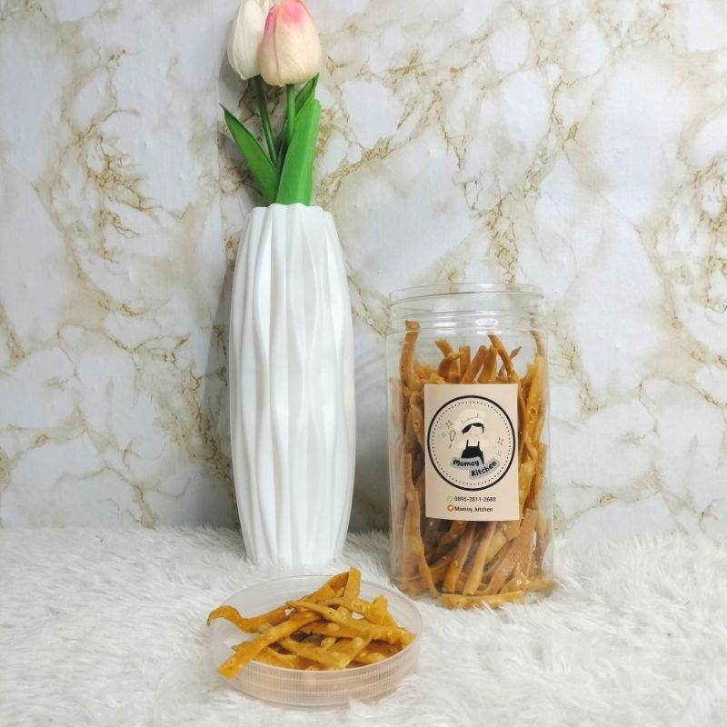 

Stik Bawang Momoy Kitchen