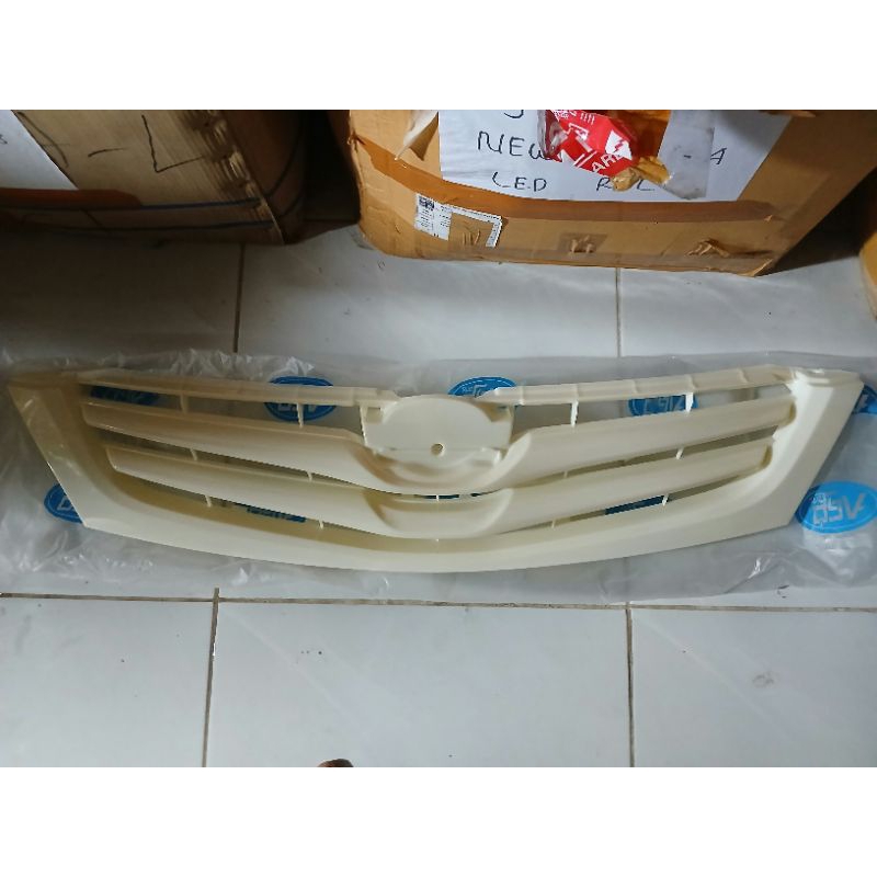 grill bumper innova 2008-2010