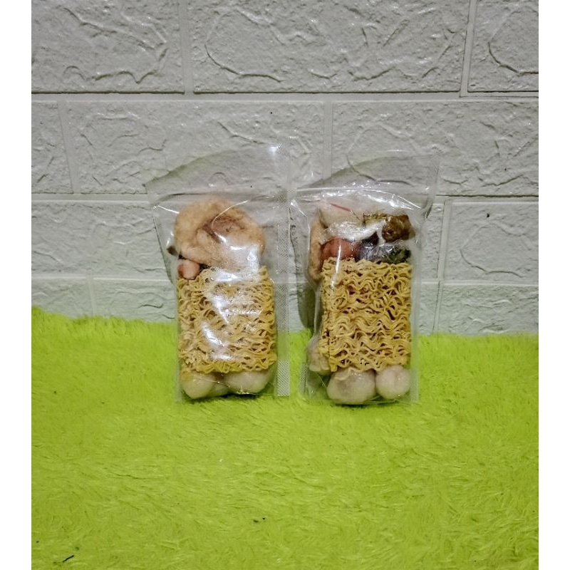 

Cilok Mix Komplit/Baso Aci Tulang(BaCiTul)