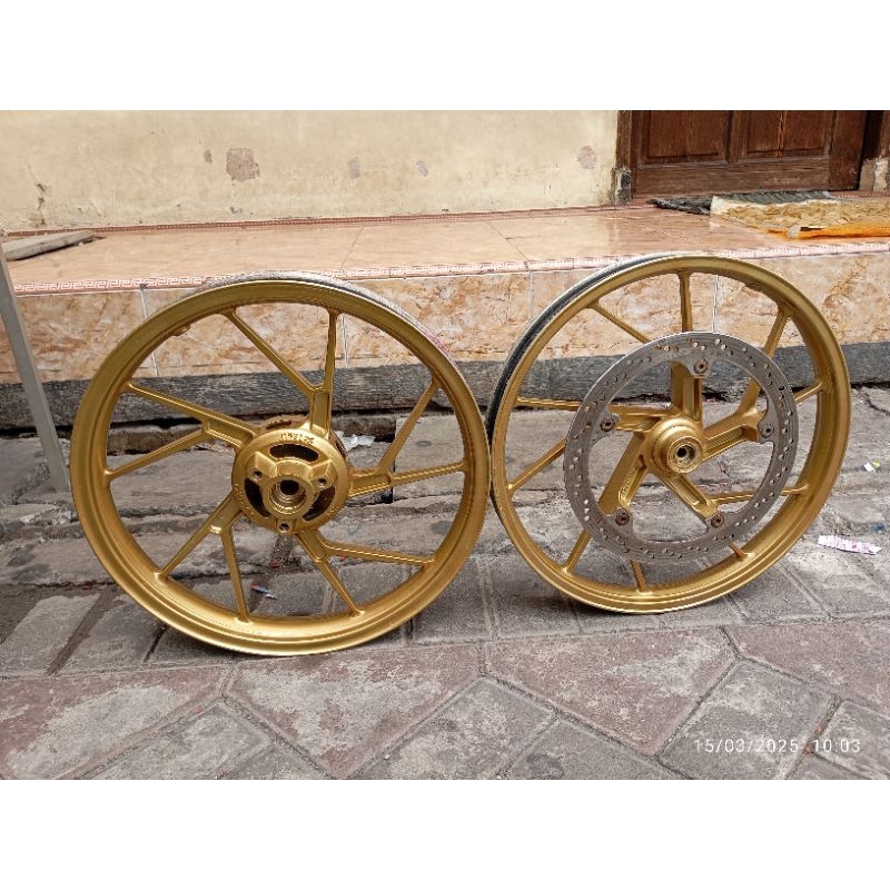 velg roda depan belakang suzuki satria fu repaint gold original