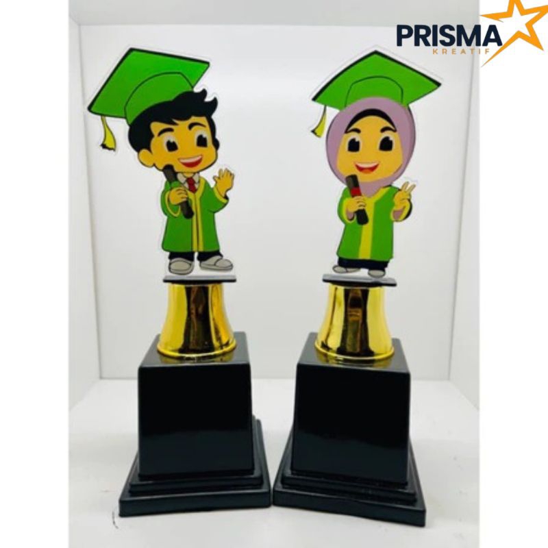 Plakat Wisuda Anak TK Akrilik Custom Tinggi 29 cm Piala Wisuda Anak custom