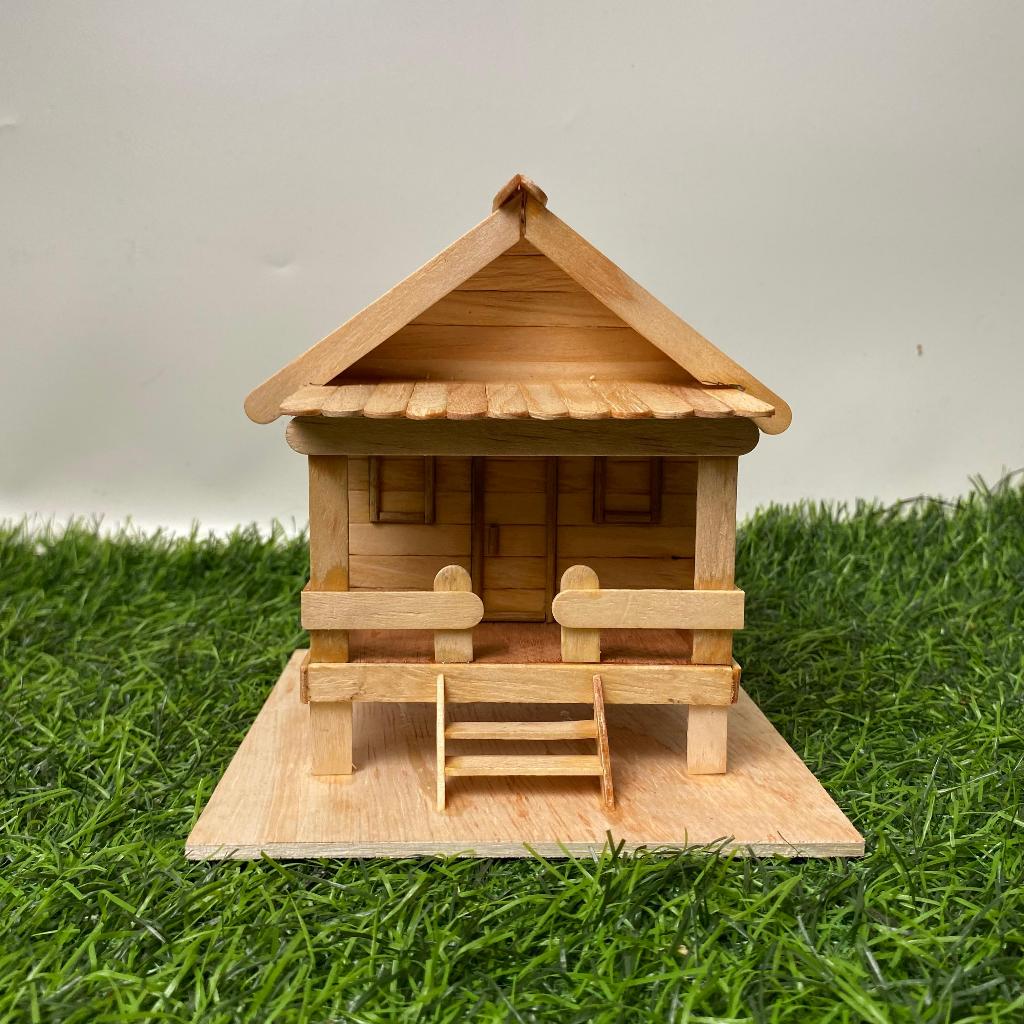 MINIATUR RUMAH ADAT KHAS SUNDA DARI STIK ESKRIM GRADE A