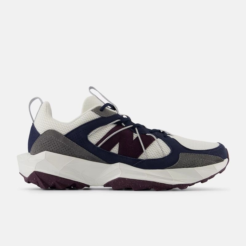 SEPATU TRAIL RUNNING | SEPATU GUNUNG | SEPATU OUTDOOR | SEPATU HIKING BIG SIZE 43 42.5 ORIGINAL NB T