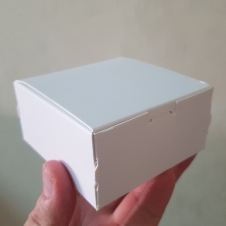 

Box Snack 8x8x4 Dus Kotak Polos