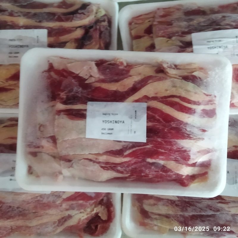 

Daging Sapi Slice daging yoshinoya frozen 500gr ada Lemak HALAL FRESH