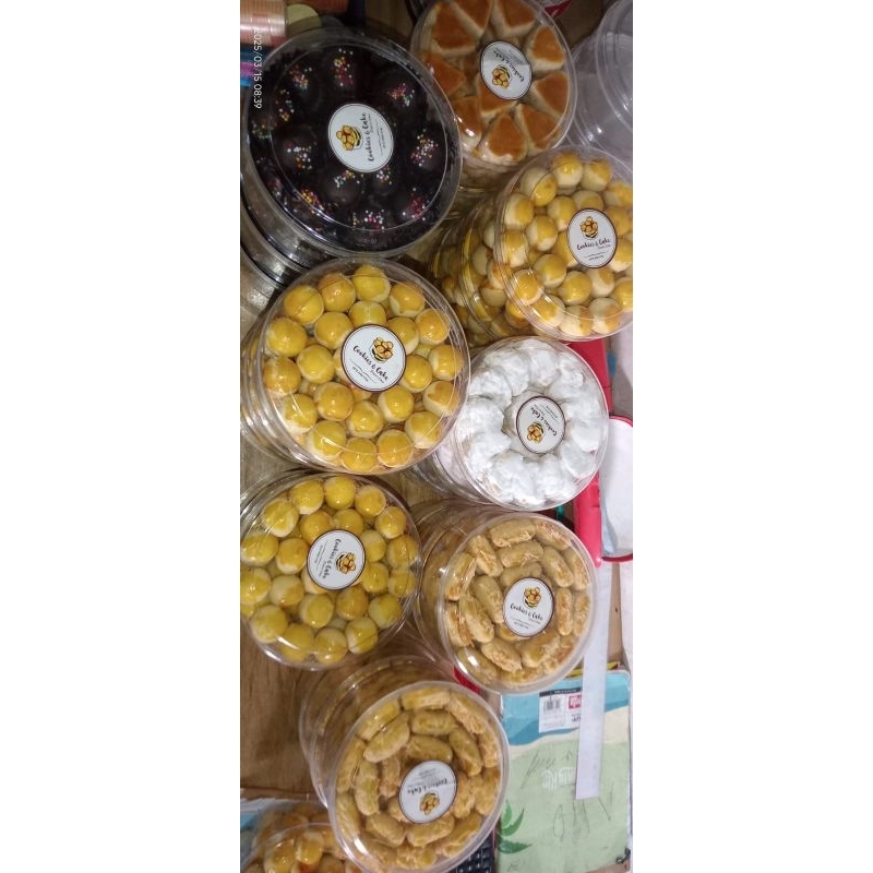 

paket kue nastar