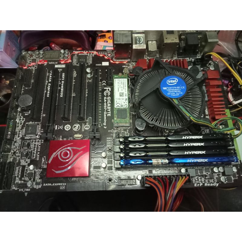 Gigabyte lga 1150 Core i5 Gen4460(sepaket)