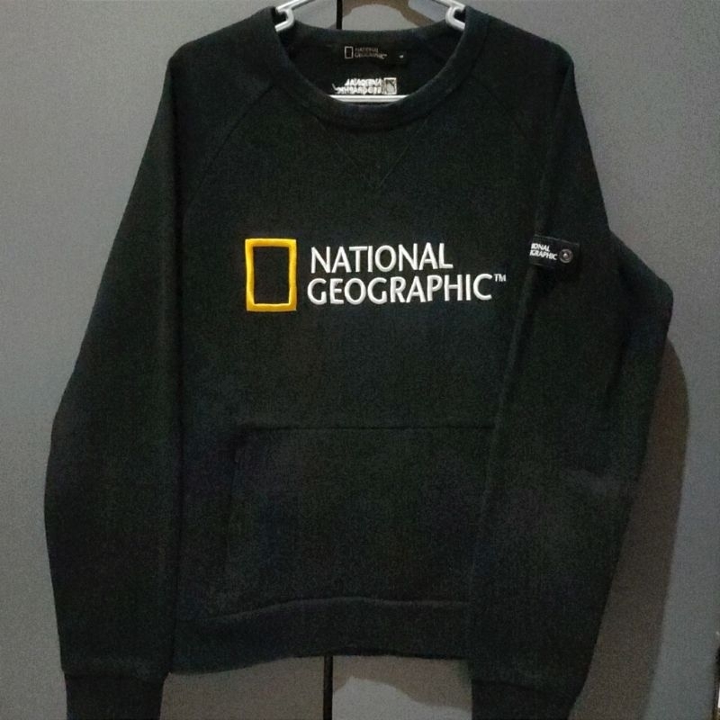 National Geographic Second | Crewneck Patch Big Logo bordir | Hitam Karbon