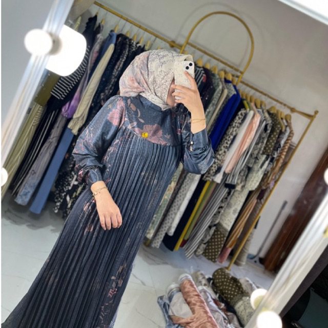 Medina Signature Series Dress Terbaru Lebaran Gamis Hari Raya Kondangan Model Plisket Bahan Armany A