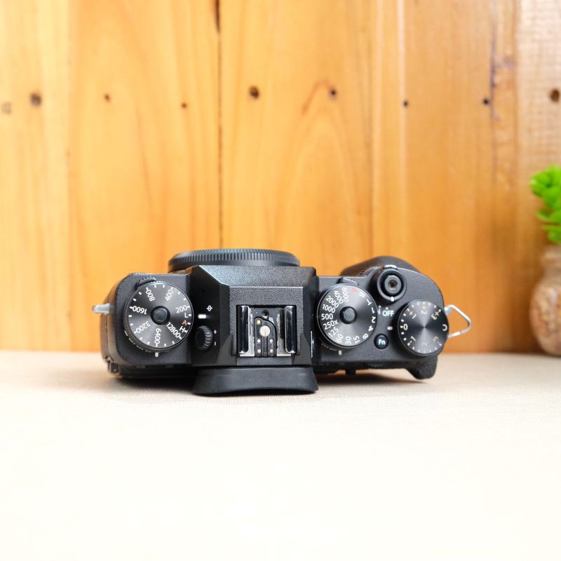 Kamera Fujifilm X-T2 XT2 bukan X-T3 X-T4 X-T5 second bergarasi