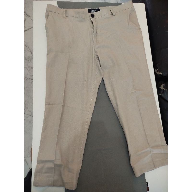 Ankle Pants Cream Kasual.id