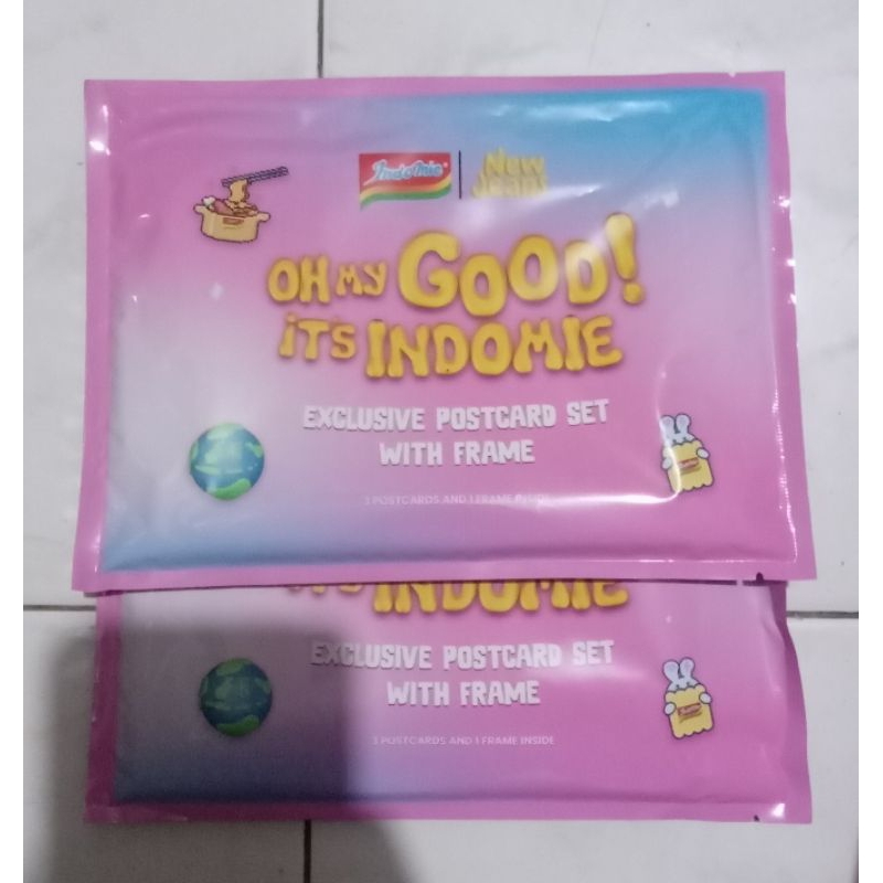 

Indomie X New Jeans Exclusive Postcard set