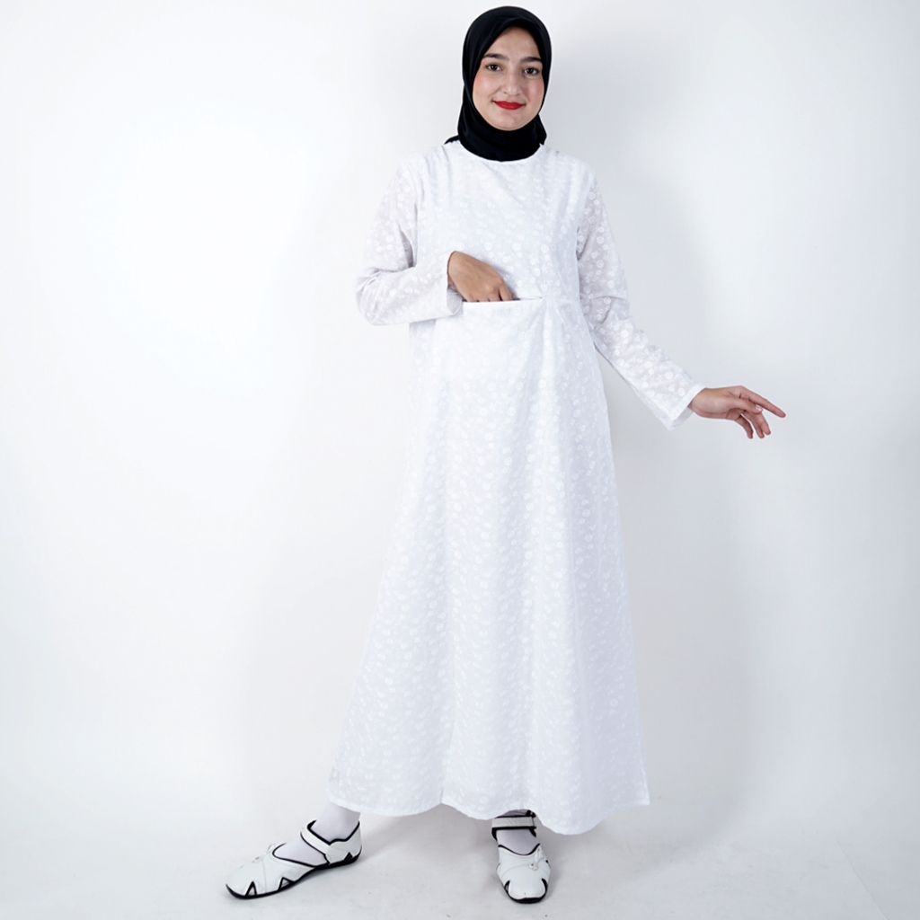 Busana Muslim Wanita Gamis Putih Umroh Kantong Depan Katun Jepang Bordir