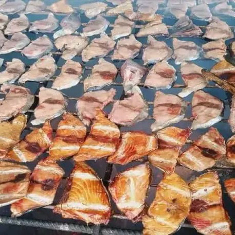 

Ikan Asap Bulukumba – Oleh Oleh Khas Makassar | Tahan 2 Bulan Tanpa Pengawet