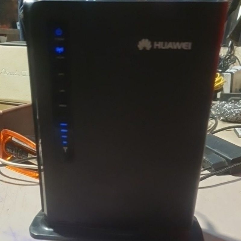Huawei LTE router WiFi
