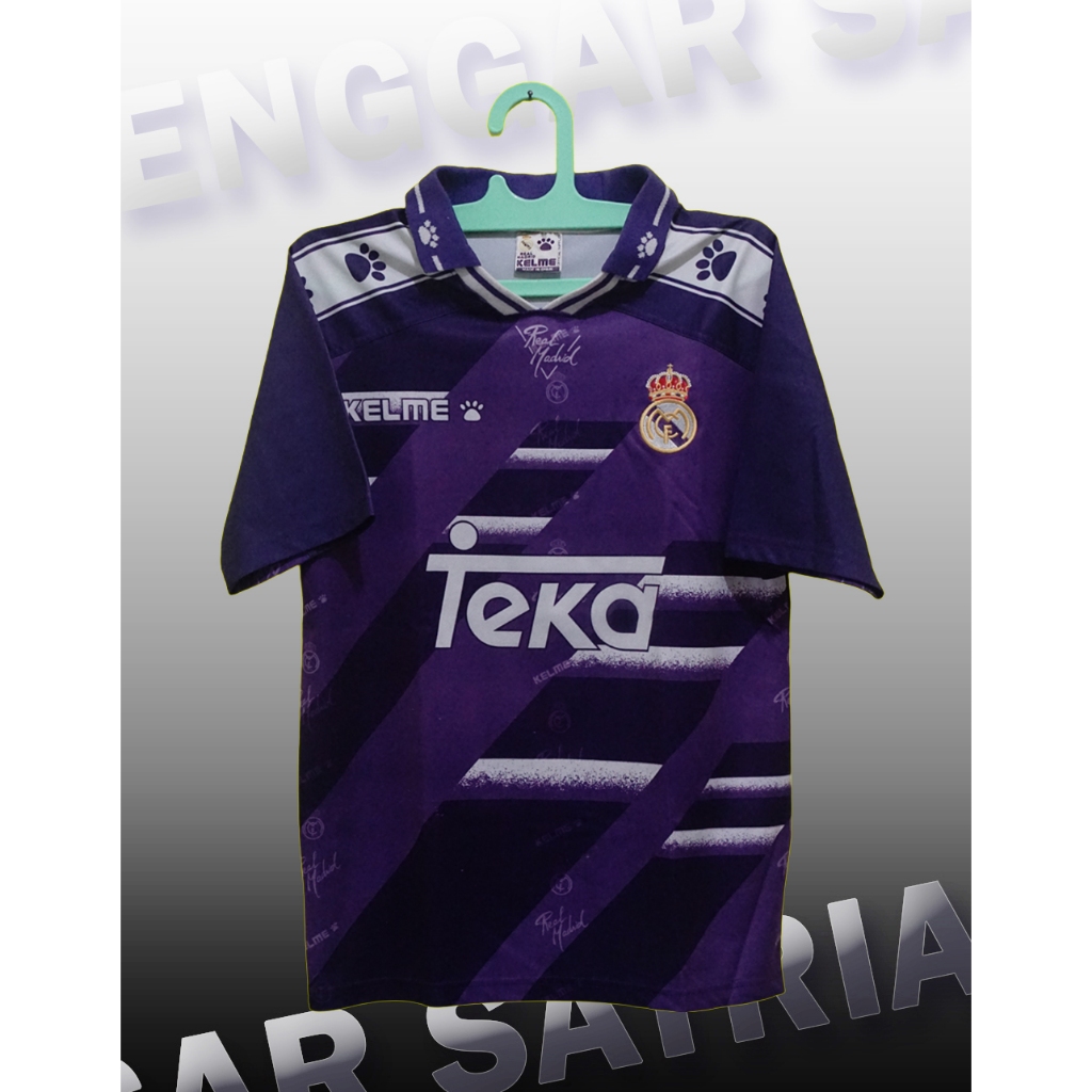 Jersey Retro Rare Real Madrid away 1996 (95)