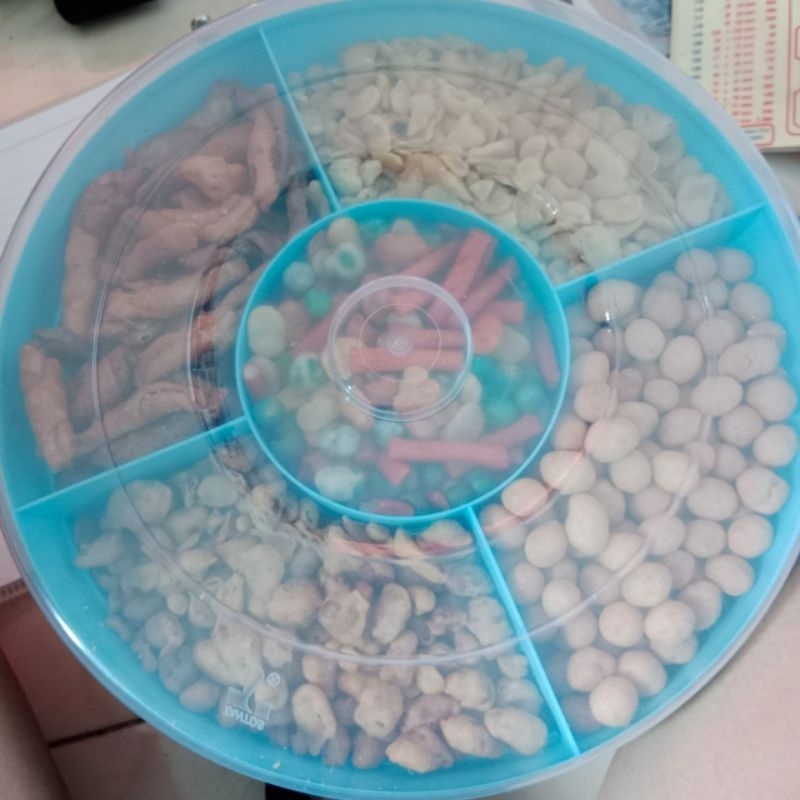 

hampers lebaran aneka kacang tray sekat 5