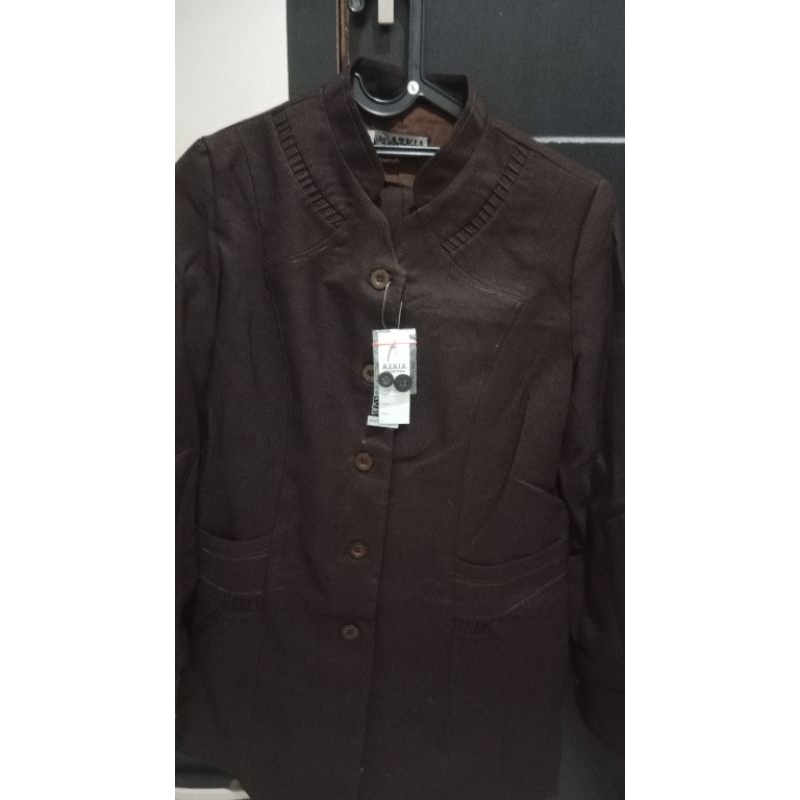 Satu set baju safari kejaksaan wanita ukuran L