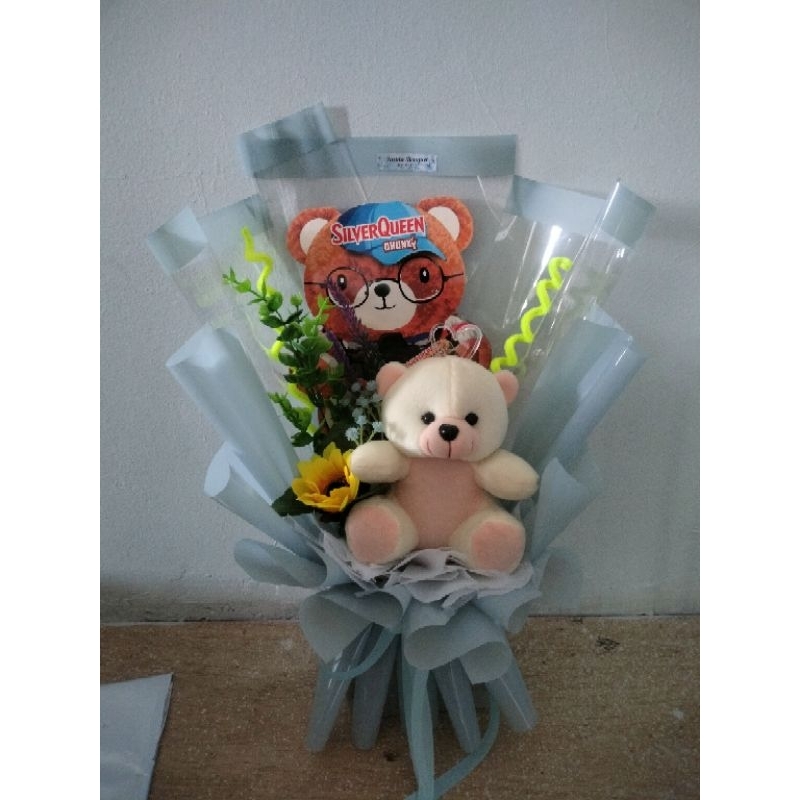 

Buket Silverqueen beruang hadiah ulangtahun/wisuda/Valentin/aniv/dll