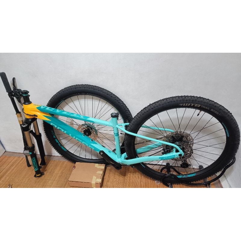 SEPEDA POLYGON XTRADA 7 2021 (S.27,5) BARU