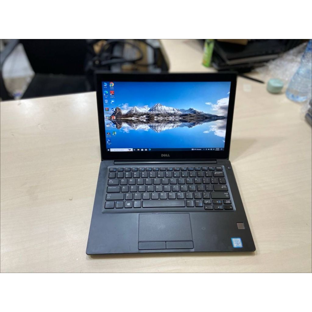 LAPTOP CANTIK DELL LATITUDE 7280 TOUCHSCREEN CORE I7 GEN7 RAM 8GB / SSD 256GB 12,5INCH MINUS DIKIT (