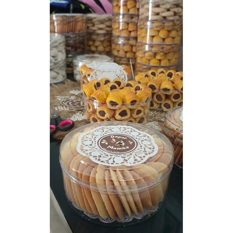 

KUE KERING DAPUR MAMIKE