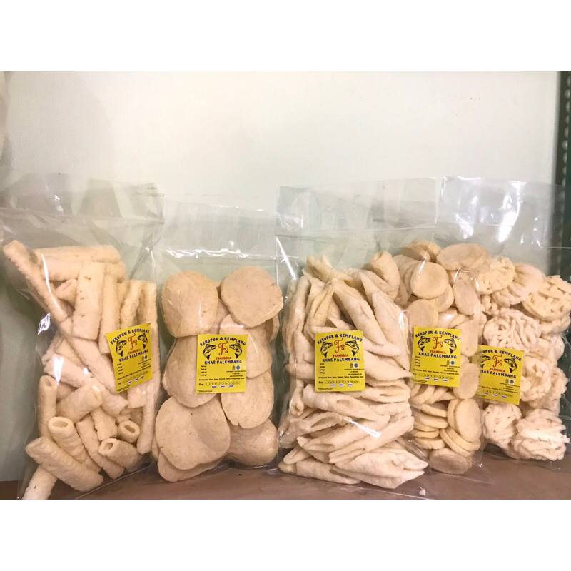 

Paket Kerupuk Premium Palembang 1kg (5 Varian x 200gr) – Ikan Tenggiri Asli – Gurih & Renyah