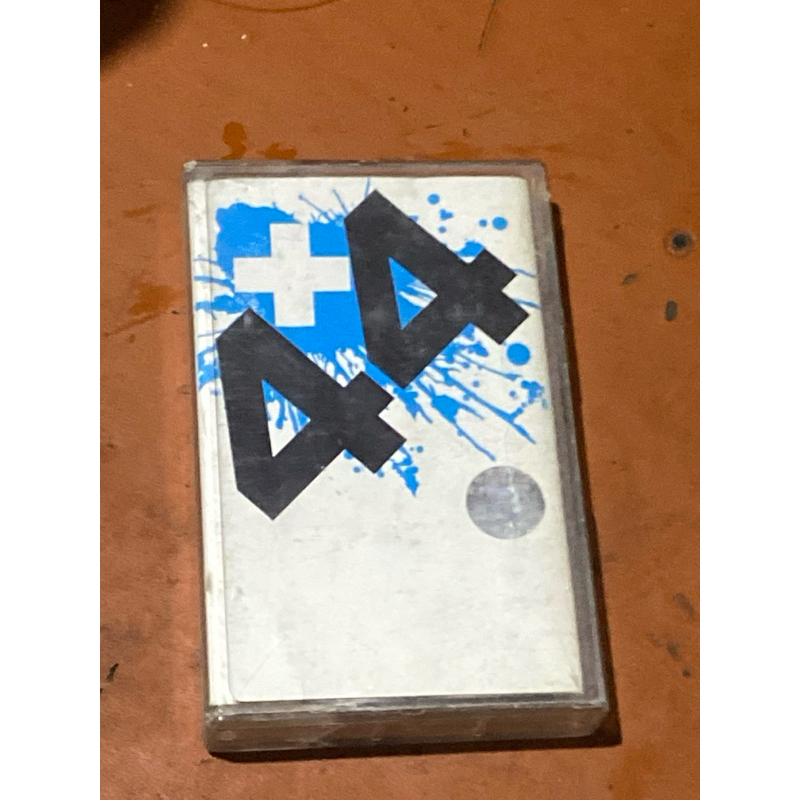 Kaset +44 When Your Heart Stops Beating [band personil blink-182 Mark Hoppus & Travis Barker]